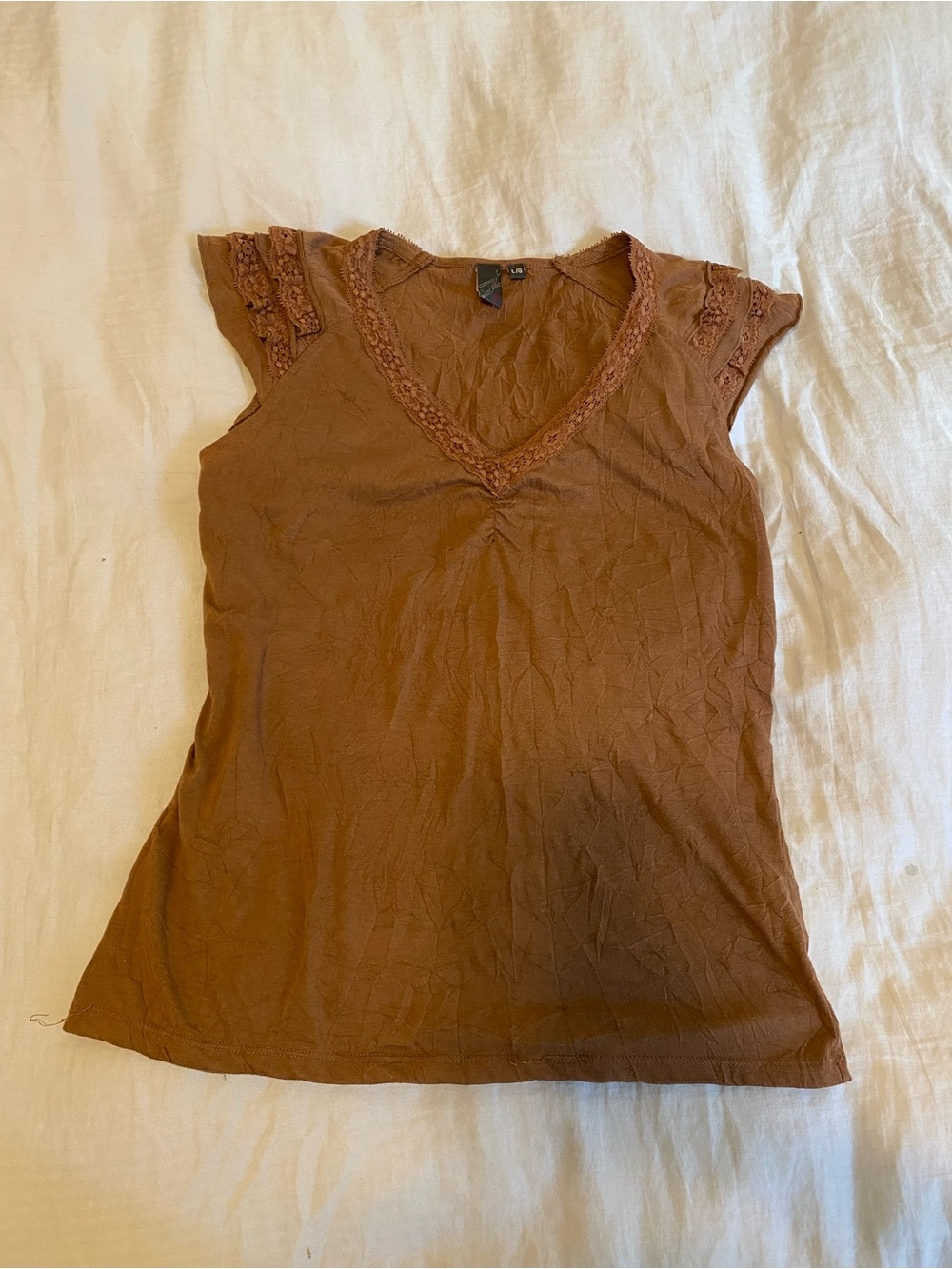 Women's Brown Y2K V-Neck Lace Trim Top